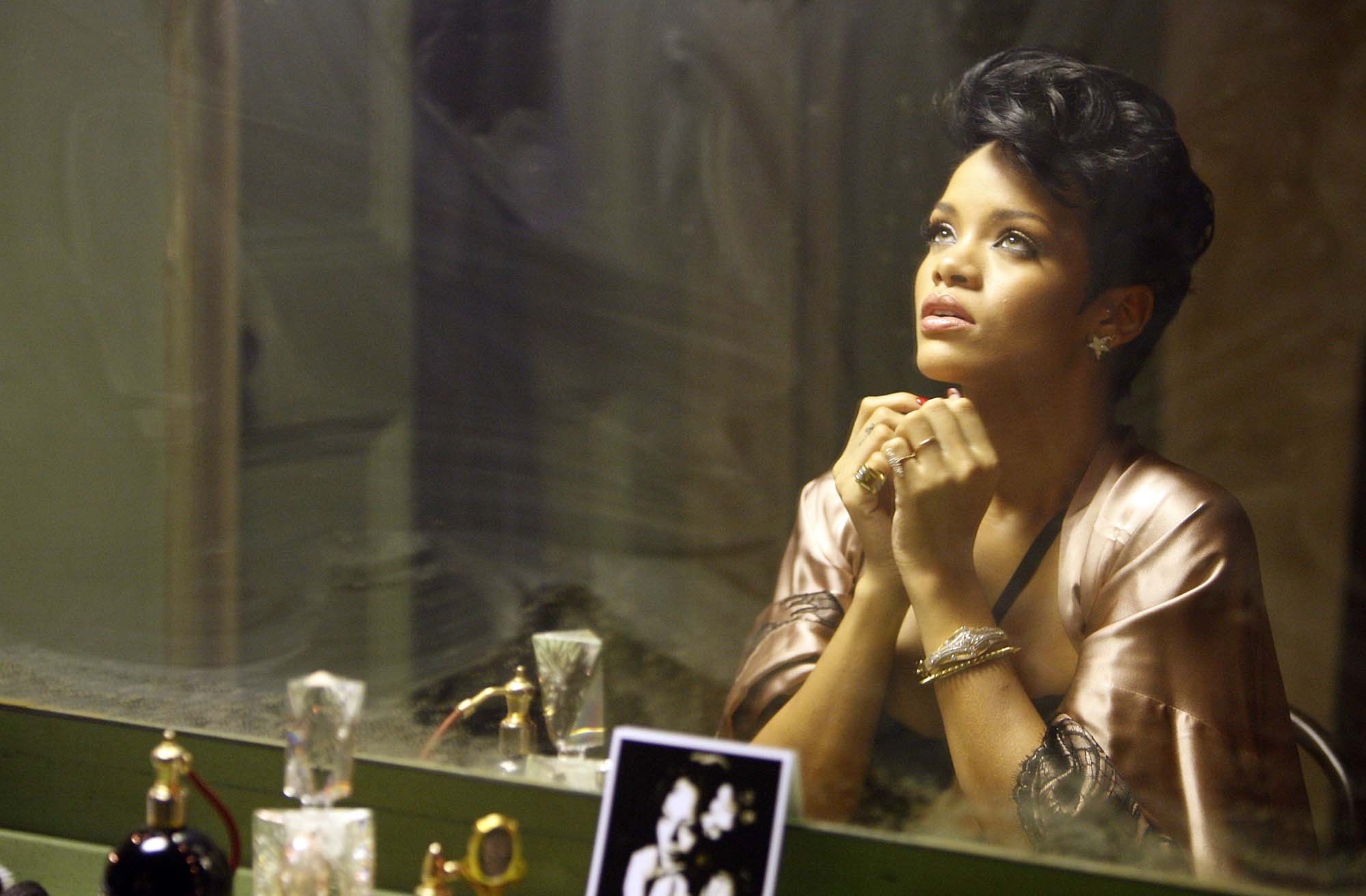 DefJam_Rihanna1